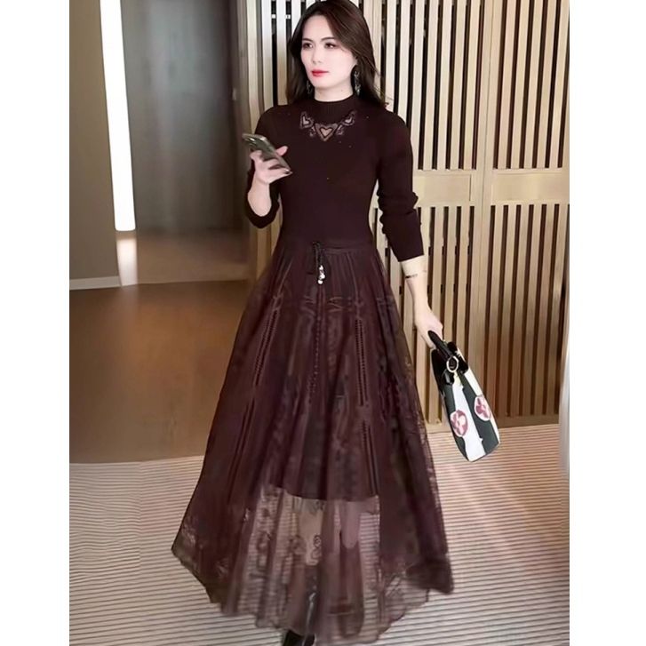 拉夏贝尔气质蕾丝拼接针织裙女2025春秋新款高级感时髦内搭打底裙