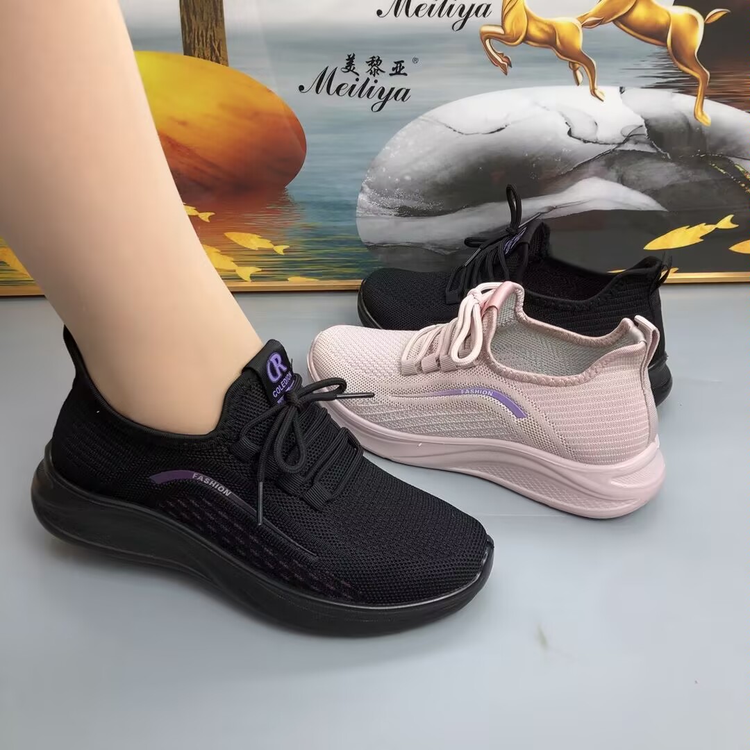 运动透气运动休闲鞋时尚休闲鞋飞织妈妈鞋blokette