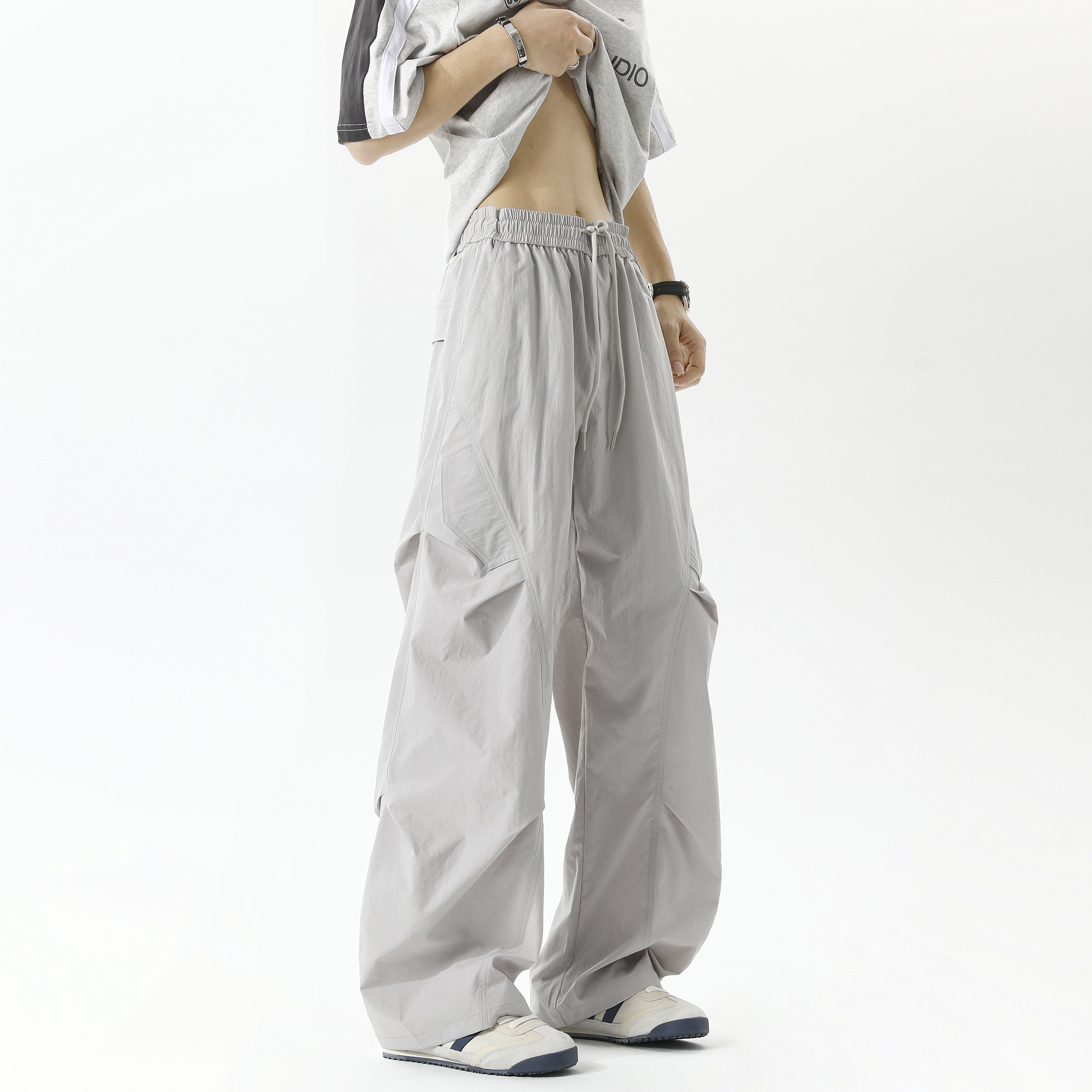 ins秋季宽松直筒休闲裤显瘦百搭抽绳潮流捏皱工装裤阔腿长裤男女