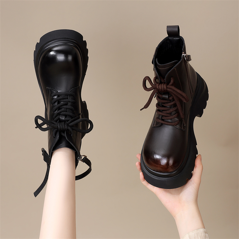 欧货厚底超火工装靴女2025秋冬新款英伦帅气软底不累脚圆头马丁靴