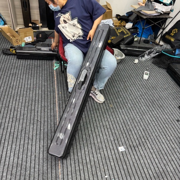 1.3米鱼竿收纳箱加硬款pc材质渔具包