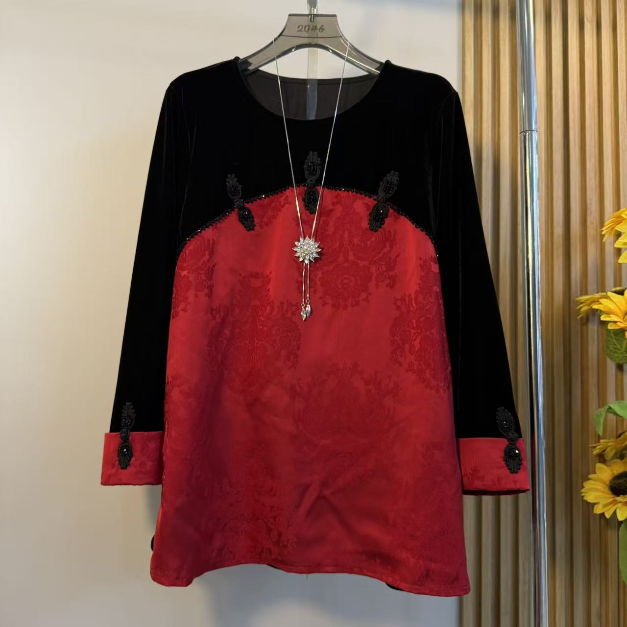 新中式国风款盘扣丝绒拼接T恤女长袖修身显瘦上衣通勤风洋气减龄