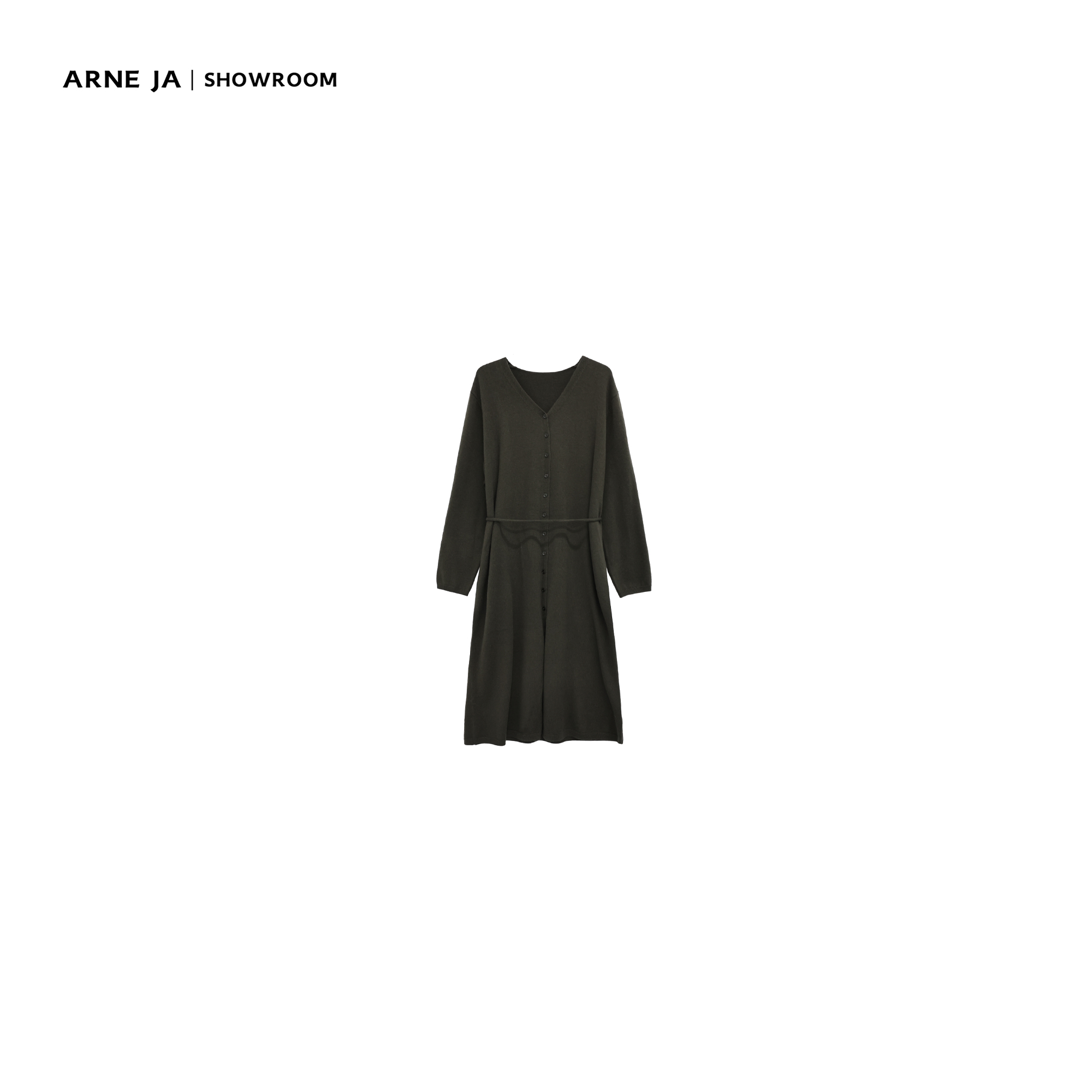 ARNE JA｜“慵懒弥散”小排扣绵羊毛长袖针织裙W668C158