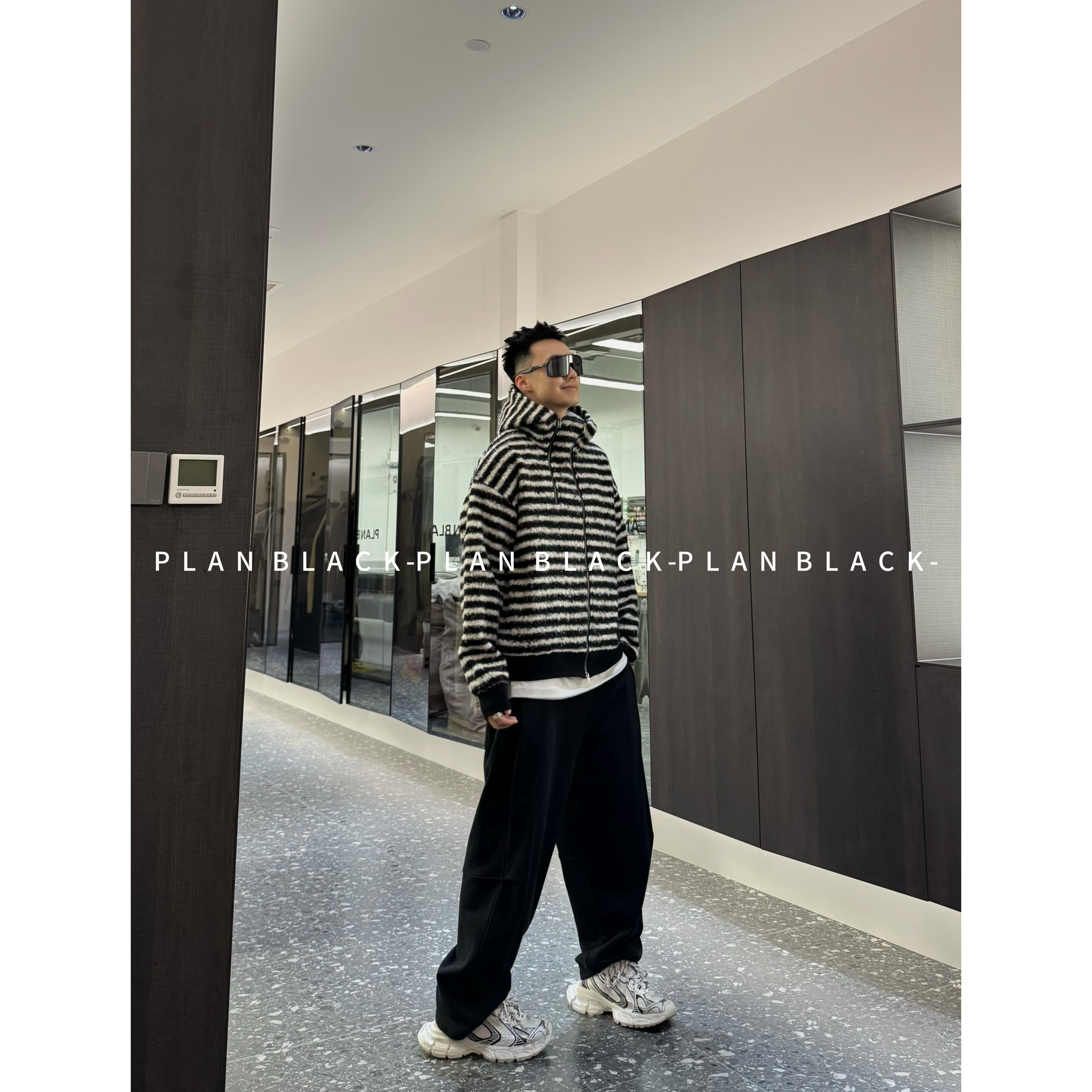 RICH陈发财【斑马线/拉链卫衣】黑白撞色圈圈毛双拉链连帽卫衣8305