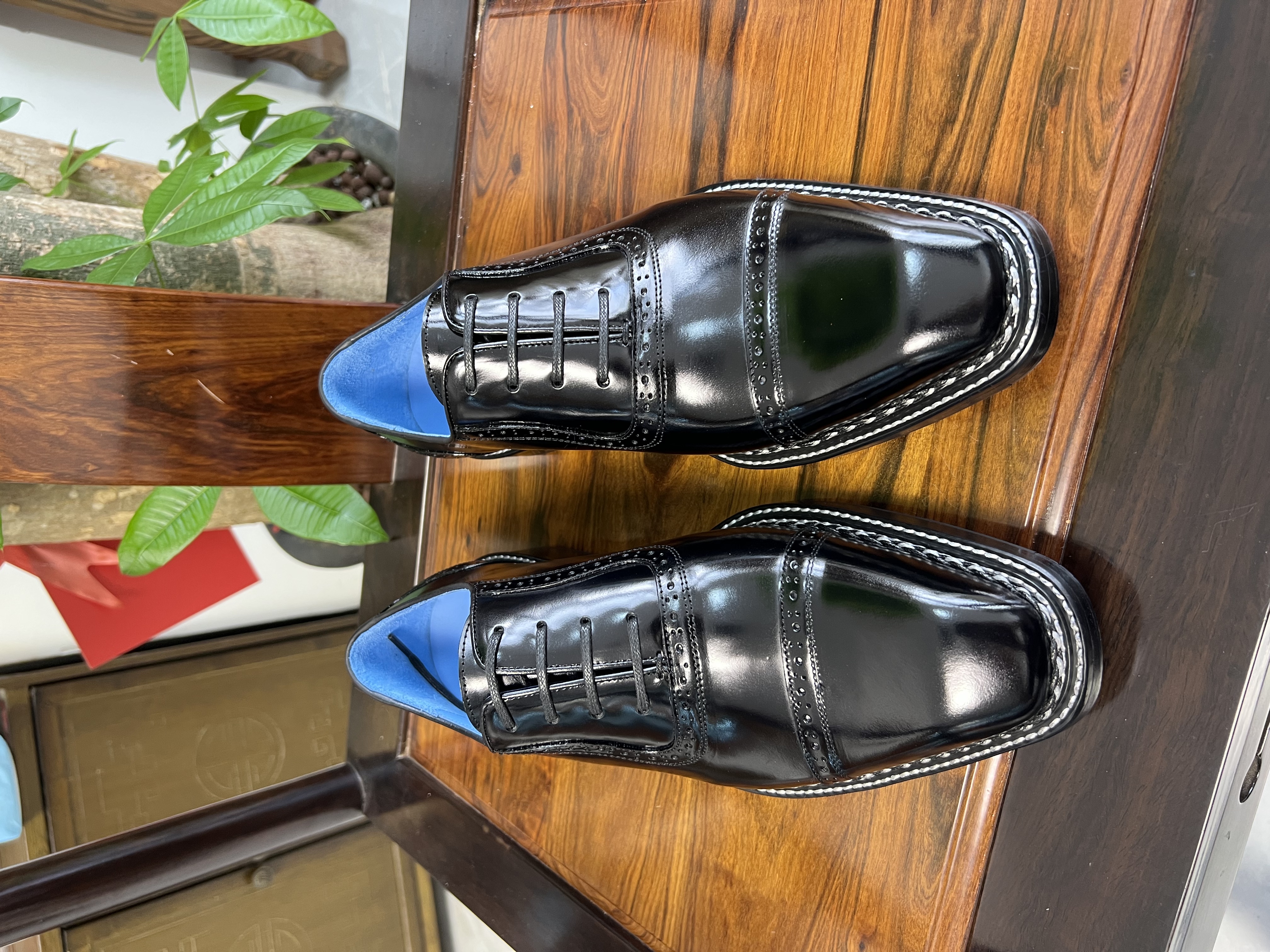 马臀皮固特异三接头手工挪威缝皮鞋系带通勤风牛津鞋方头防滑男鞋