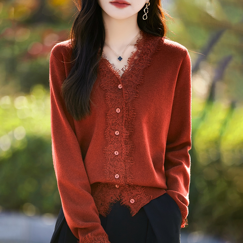 哥弟阿玛施正品重工蕾丝花边V领针织开衫女纯色简约通勤外搭上衣