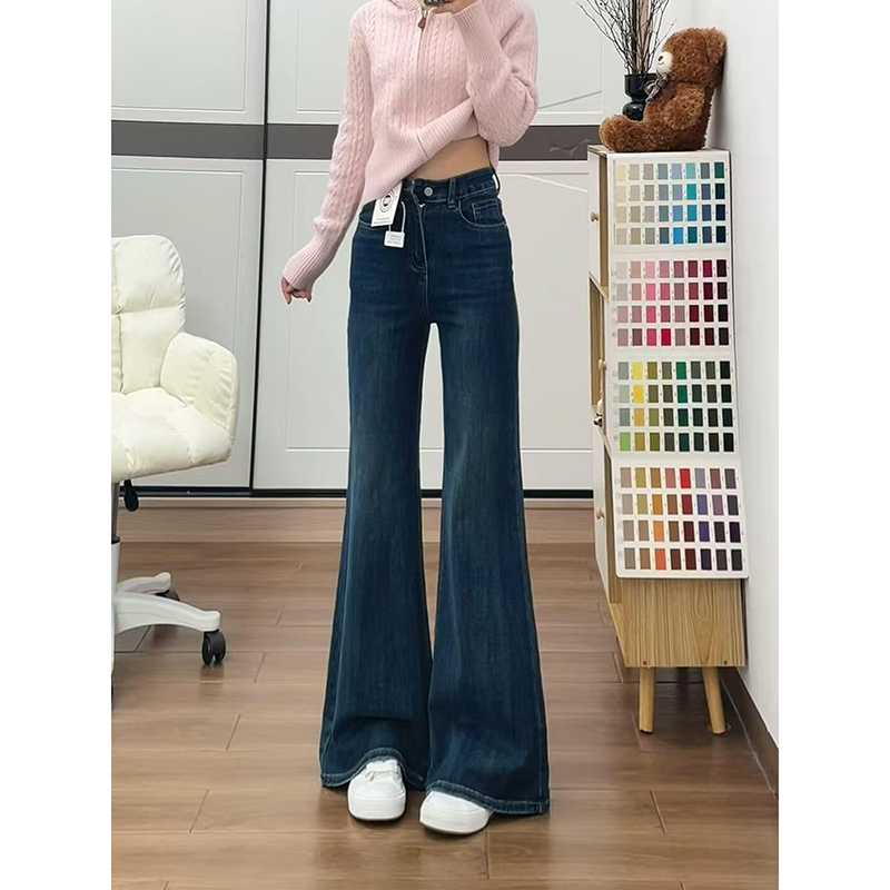 深蓝色微喇牛仔裤女加绒2025冬季新款加厚高腰不贴腿小个子喇叭裤