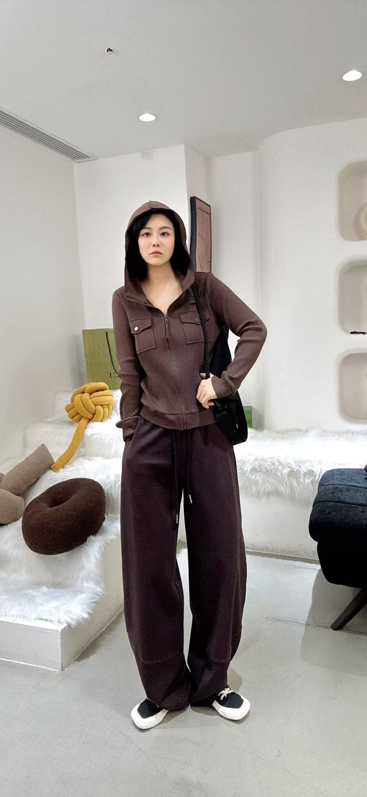 蝴蝶家2025秋季新款连帽开衫欧货时尚长袖卫衣潮流卫衣25506