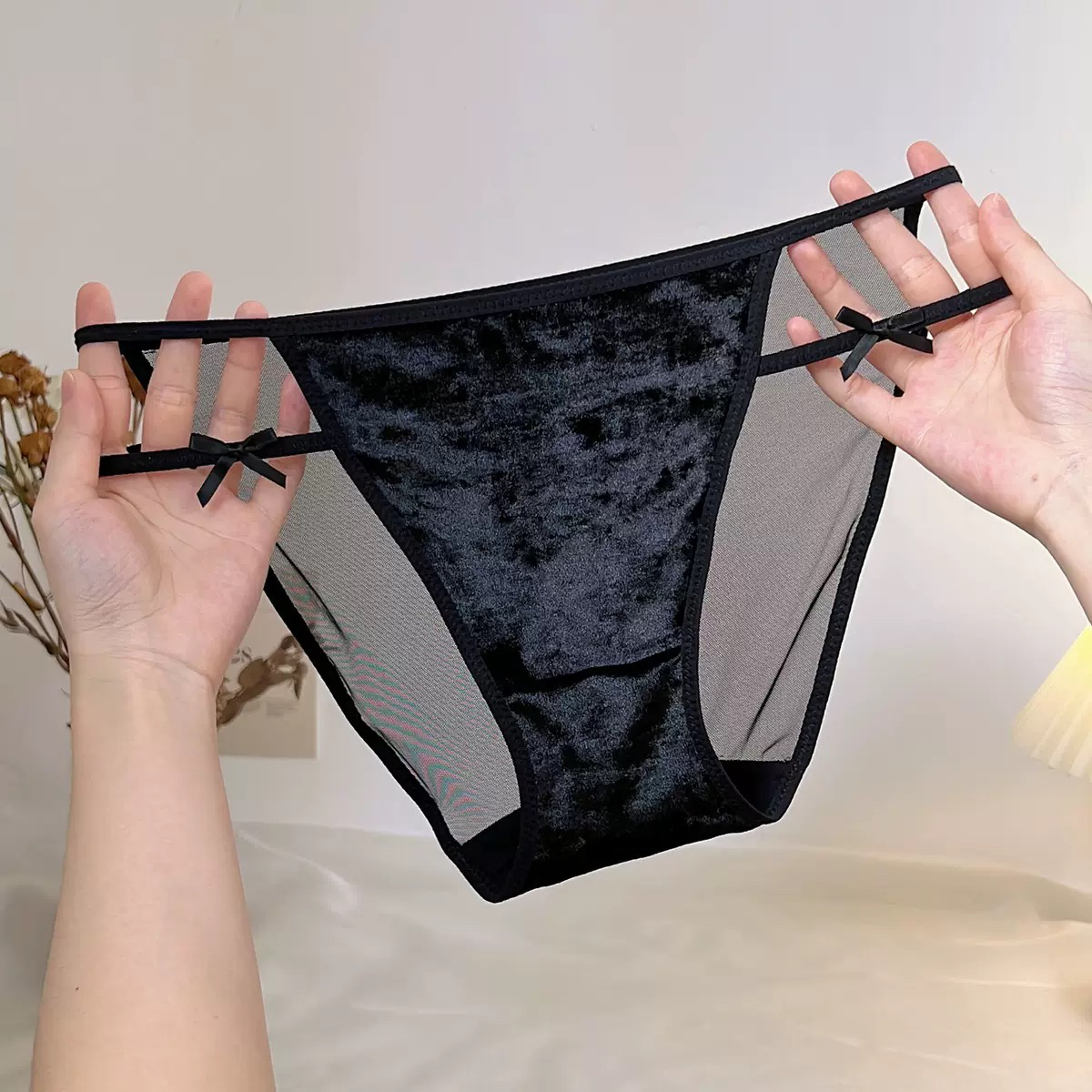 秋冬新款丝绒网纱内裤女士性感三角裤法式少女内裤
