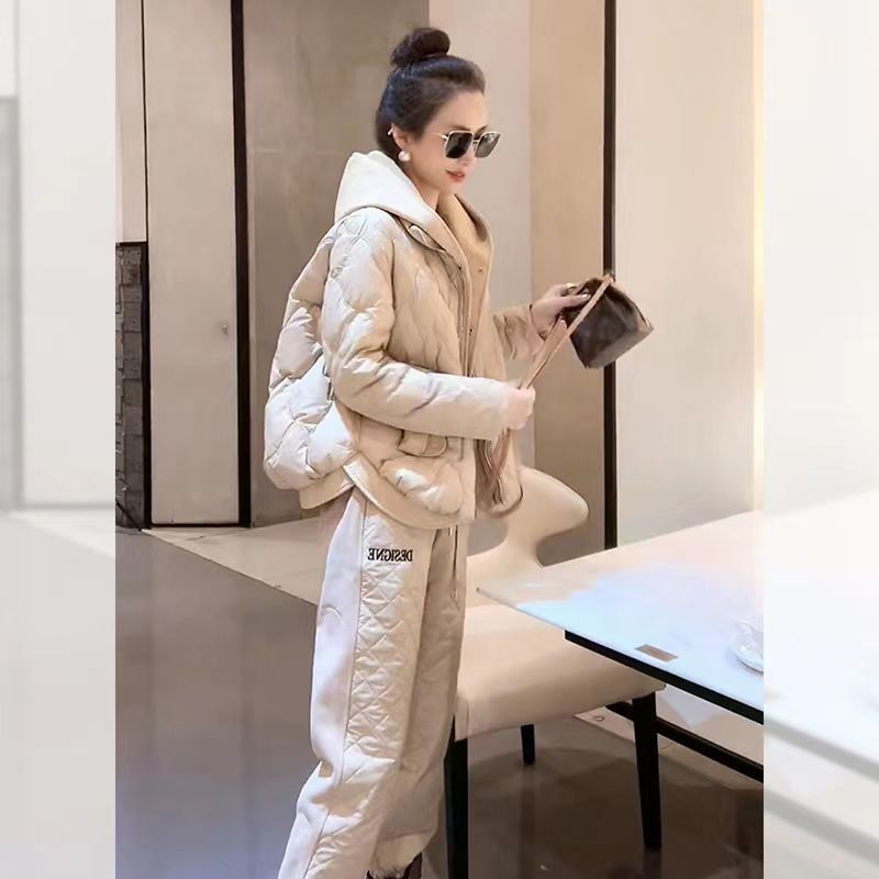 新款假两件棉服女2025冬季洋气羽绒棉衣女装连帽短款加厚棉袄外套