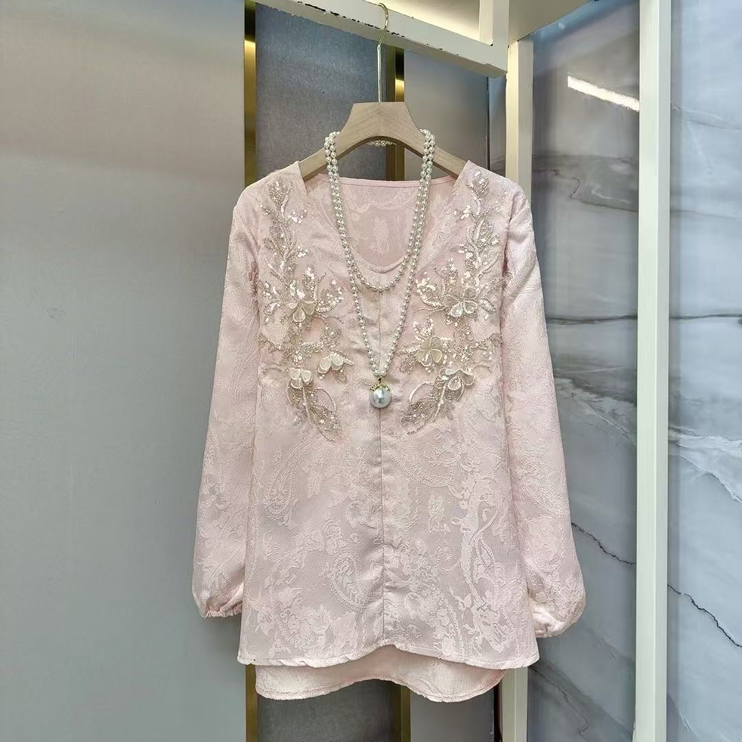 2025秋冬新款大码上衣女装亮片刺绣宽松洋气蕾丝遮肉国风减龄甜美