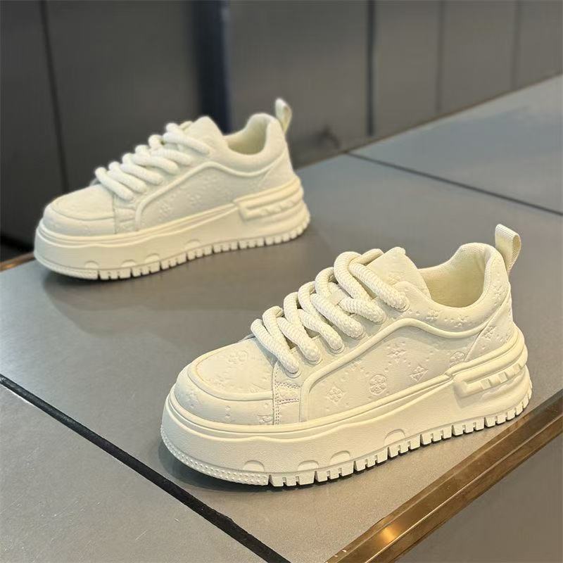 【优惠促销】男鞋秋季透气高级感厚底增高鞋青少年百搭运动休闲板鞋