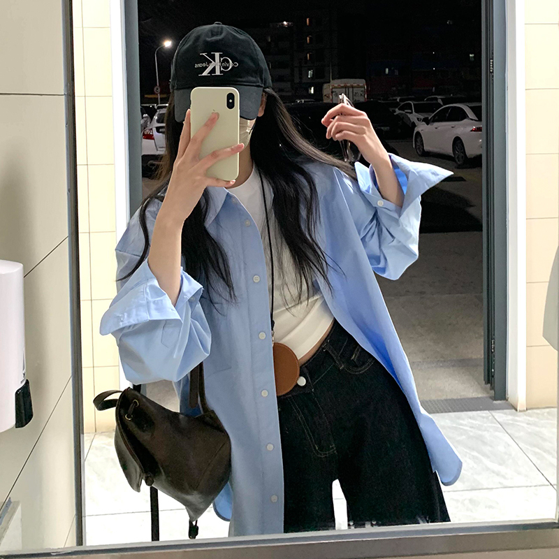早秋韩系穿搭2026新款长袖蓝色衬衫女外套衬衣设计感法式chic上衣