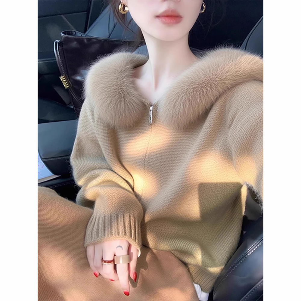 连帽毛衣外套女2025秋冬新款慵懒高级感减龄宽松显瘦针织开衫上衣