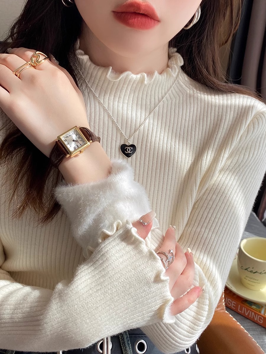 大码一体绒针织打底衫加绒加厚女装冬季半高领毛衣木耳边长袖上衣