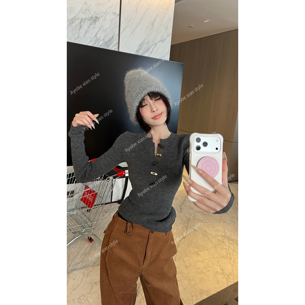 【AYOBE】小贤    随性洒脱低调有品位牛角扣上衣