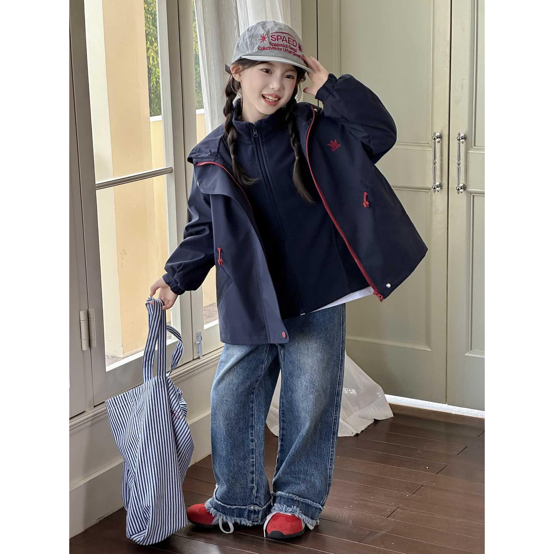 儿童冲锋衣三合一可拆卸秋季2025新款女大童风衣女童秋装外套