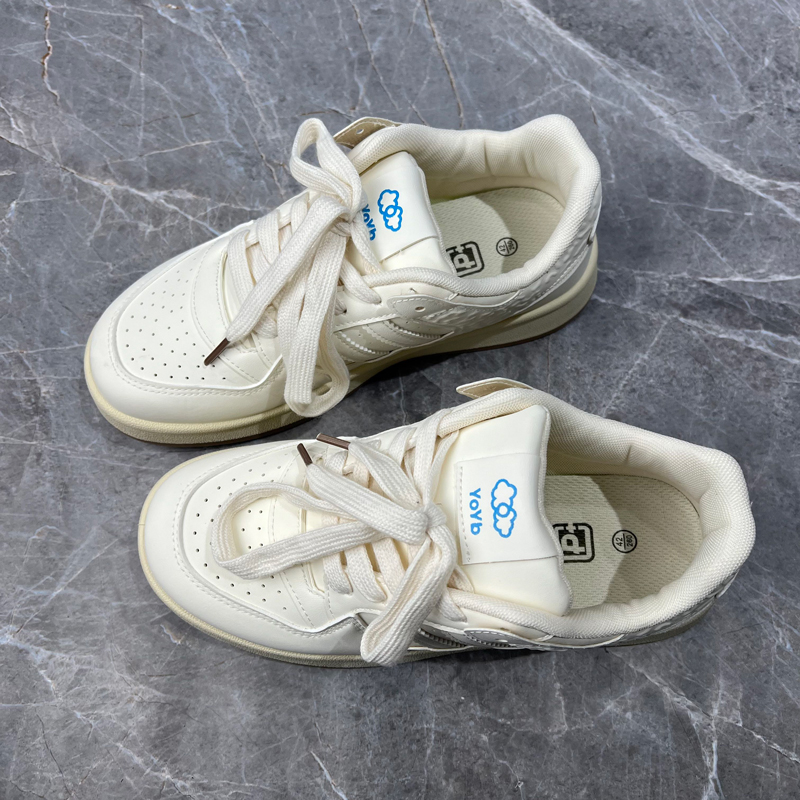 鞋子男款厚底白色休闲板鞋秋冬款男鞋子百搭低帮男生面包鞋子潮款