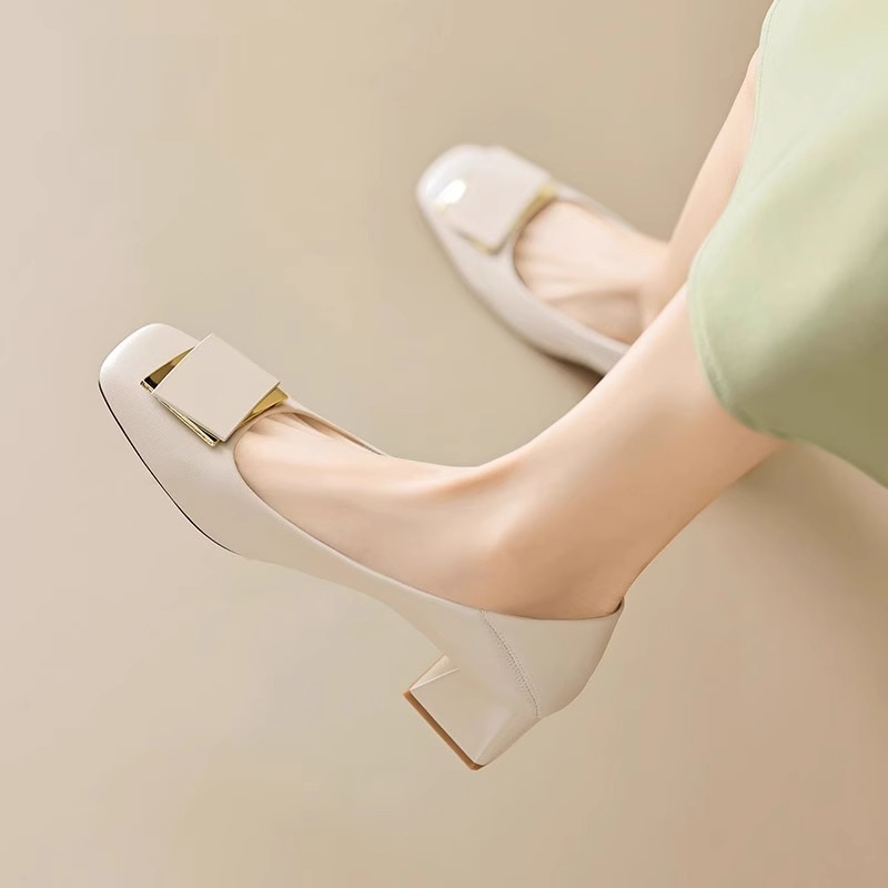 真皮单鞋女2025夏季新款粗跟高跟鞋高级感方头黑色工作鞋小码33