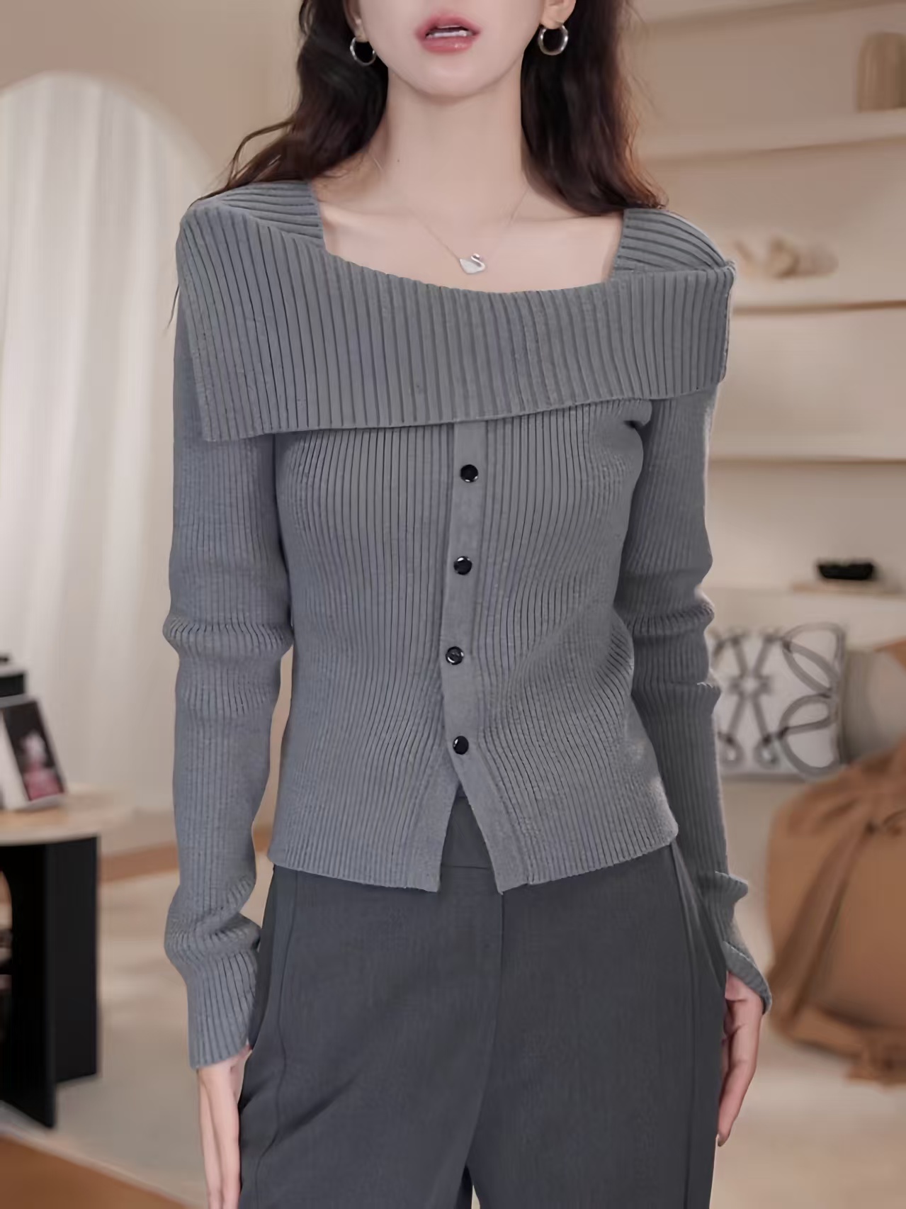 2025秋季新款方领长袖针织衫女温柔风韩系设计感开叉修身显瘦上衣