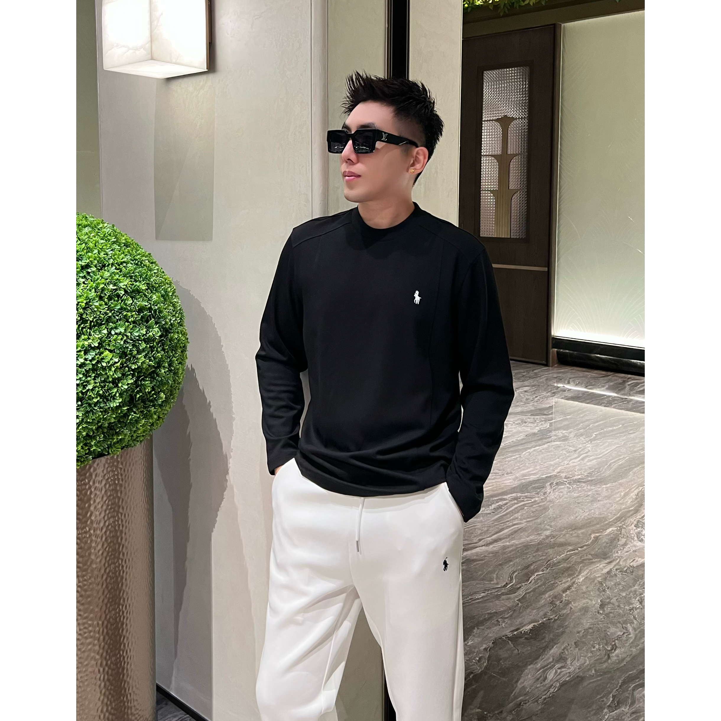 【一马当先】小直领莫代尔打底上衣痞帅男装刺绣贴身长袖T恤李查德