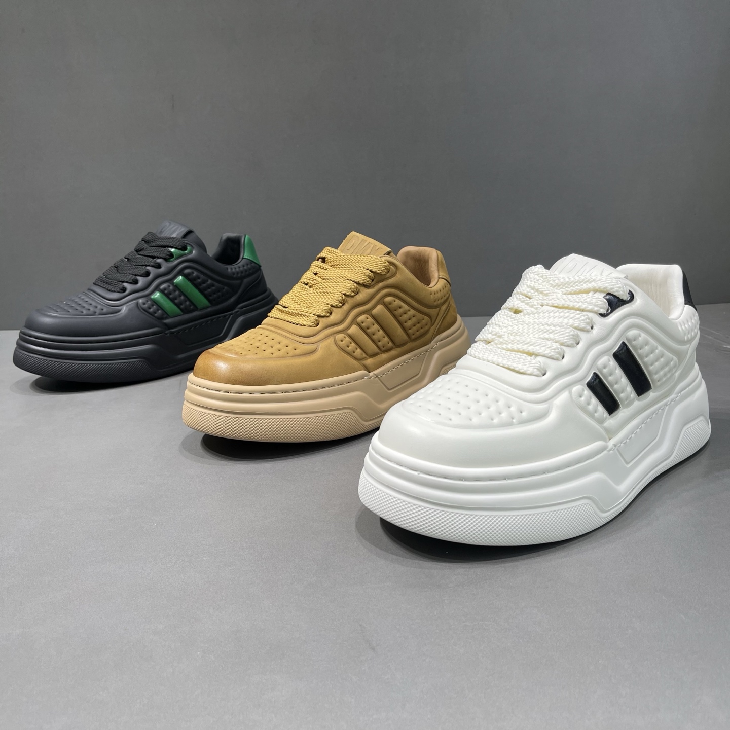 欧丽龙男鞋头层牛皮面包鞋潮鞋舒适百搭厚底板鞋时尚真皮鞋小白鞋