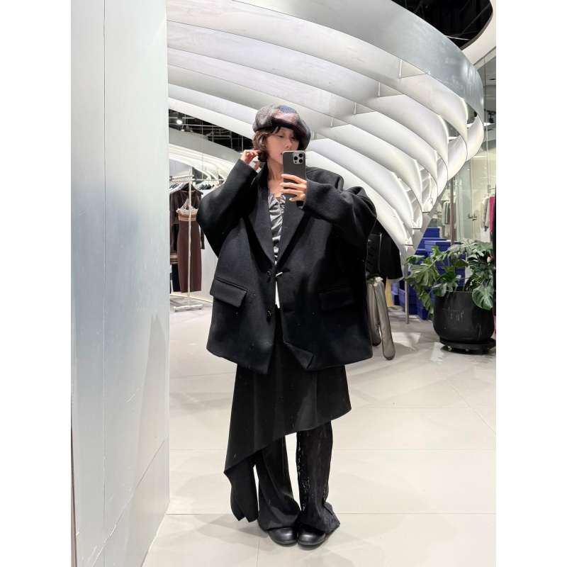 高级感V领设计针织开衫女内搭上衣宽松西装外套不规则裙裤套装潮