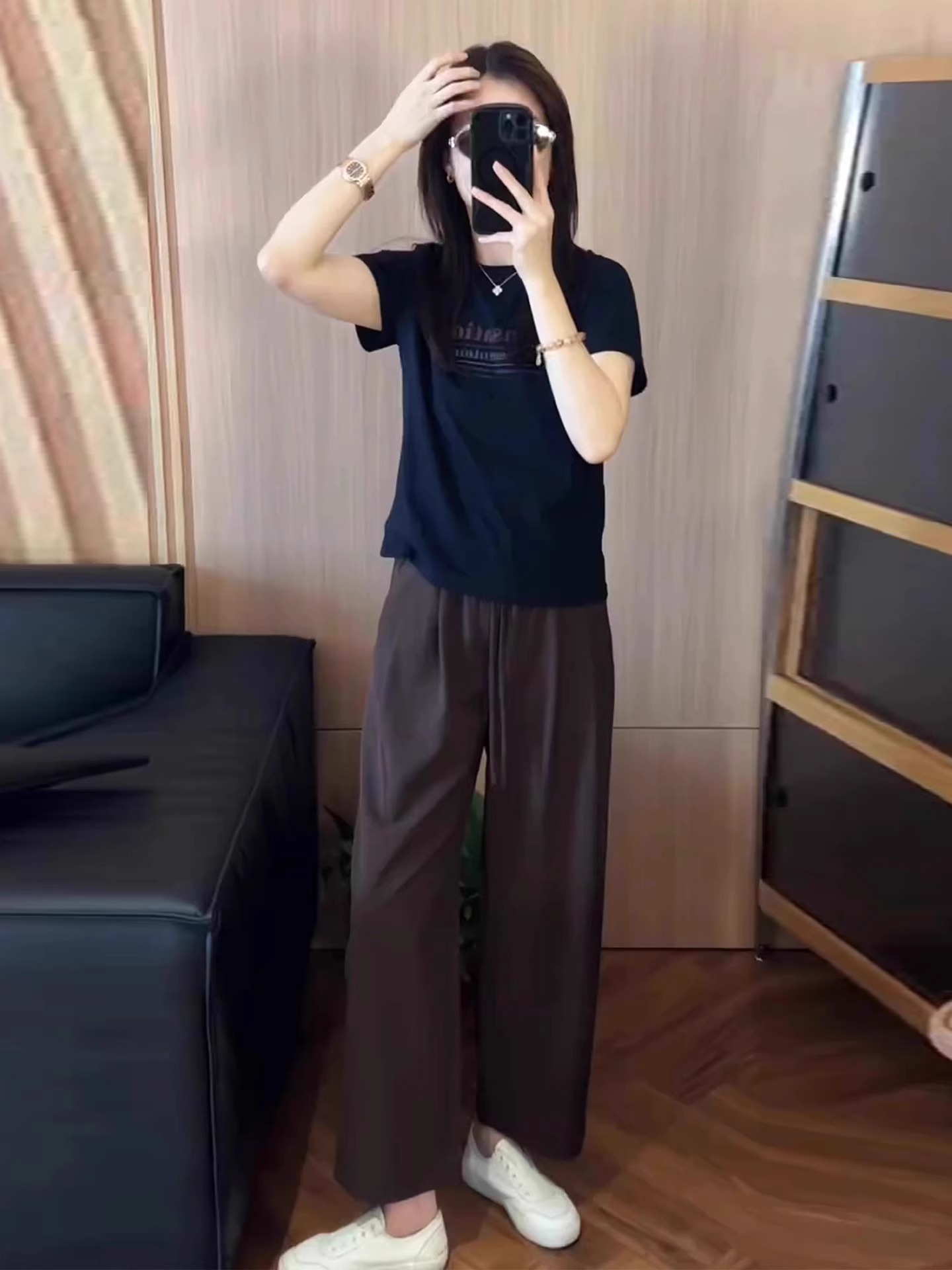 2025新款夏季一整套穿搭松弛感休闲小众轻熟风短袖上衣裤子两件套