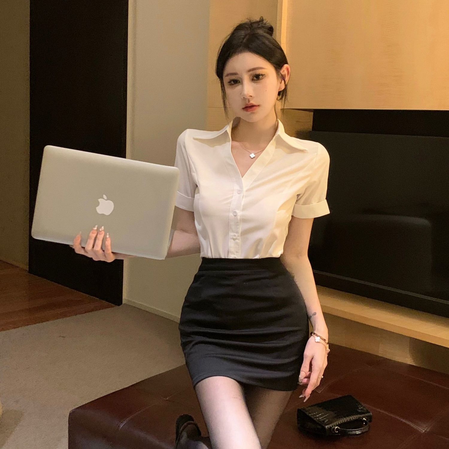 酒店前台空姐制服深V领性感显瘦衬衫套装裙spa足疗足浴技师工作服