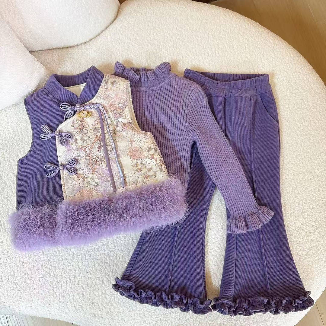 女童秋冬中国风套装儿童2025新款女孩中式针织打底衫喇叭裤三件套
