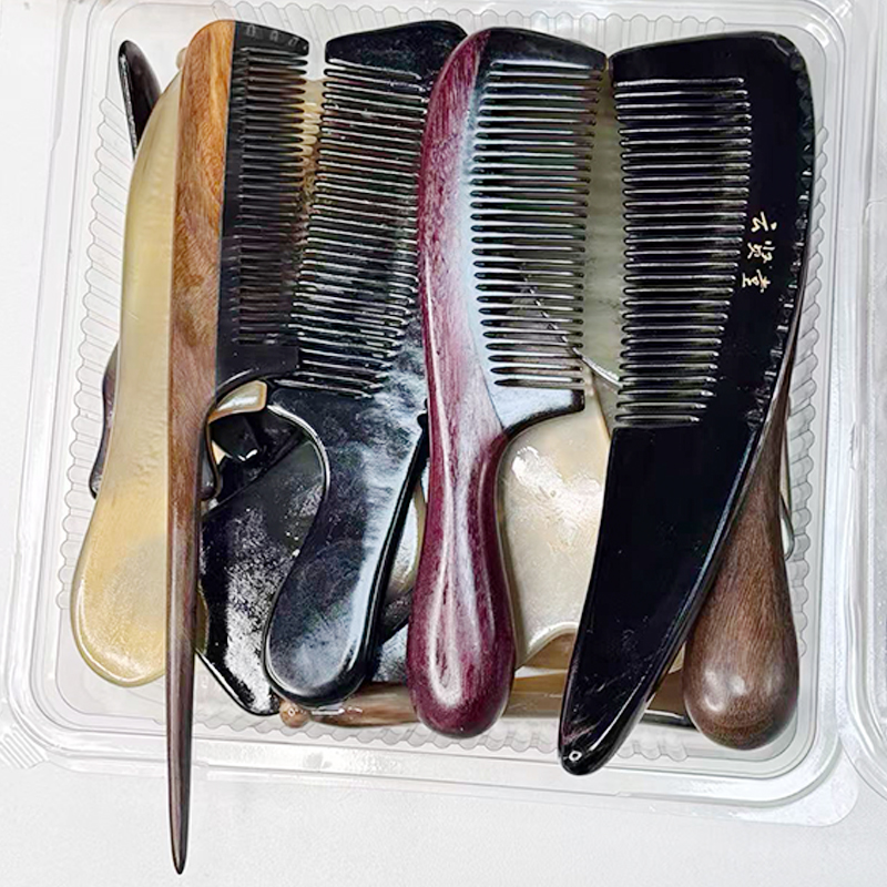 【直播专享福利款】绿檀木拼黑水牛角梳子 圆头手柄 黑牛角打花