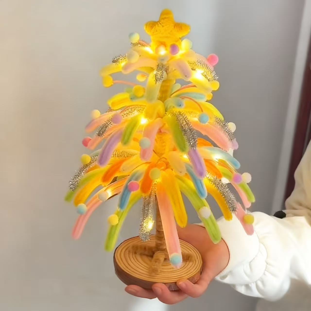 圣诞节扭扭棒烟花圣诞树发光圣诞小夜灯氛围感手工diy摆件创意灯！