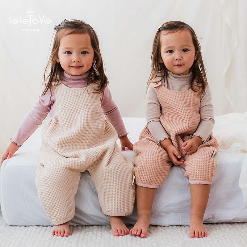 lelejove25早秋软壳华夫格男女宝纯棉背带裤5AW53315