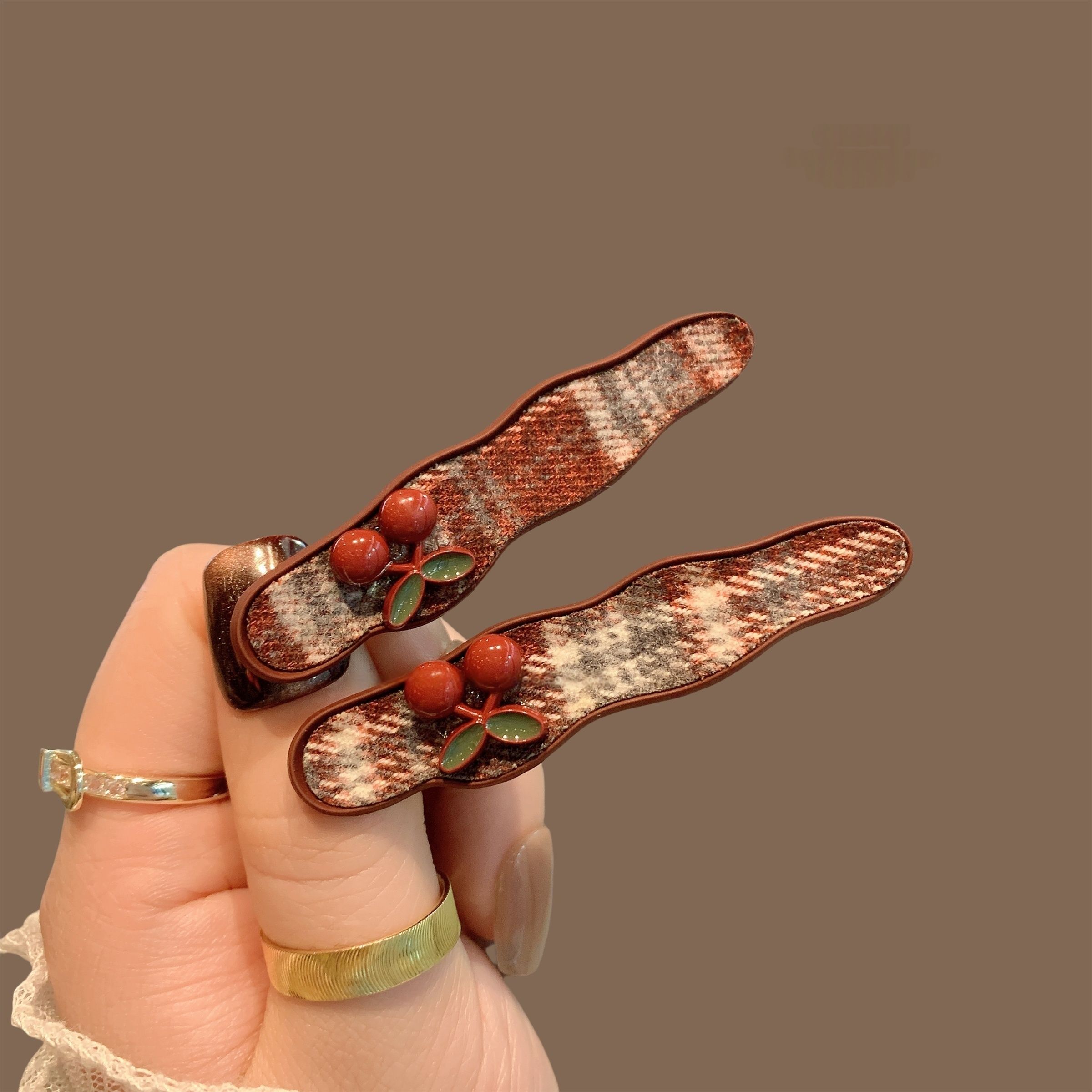 过年安可拉红发夹格纹樱桃发夹女款儿童侧边夹刘海碎小发夹子饰