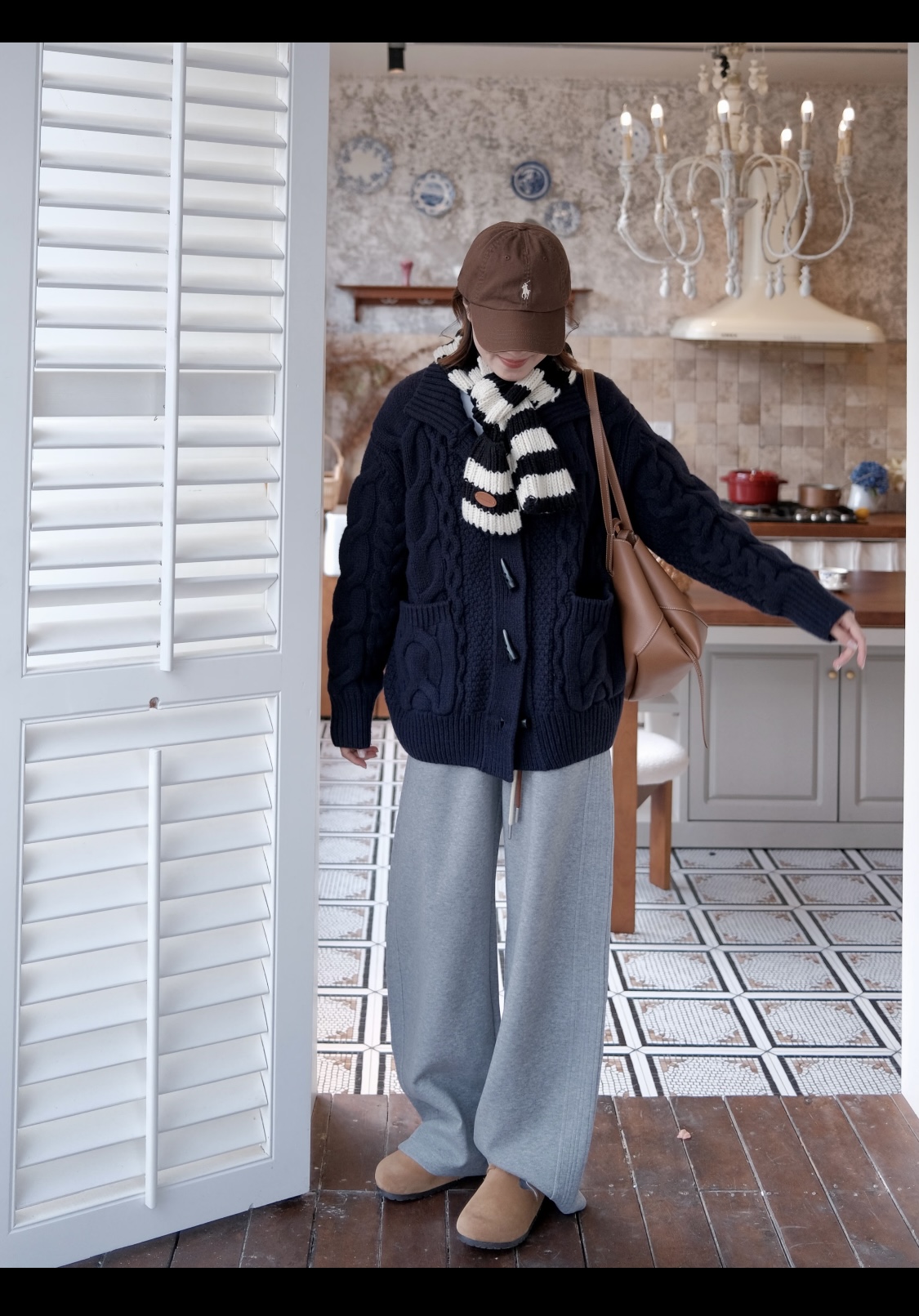 豹纹修身型花瓣袖短款开襟短外套女装百搭上衣轻奢小香风针织女士