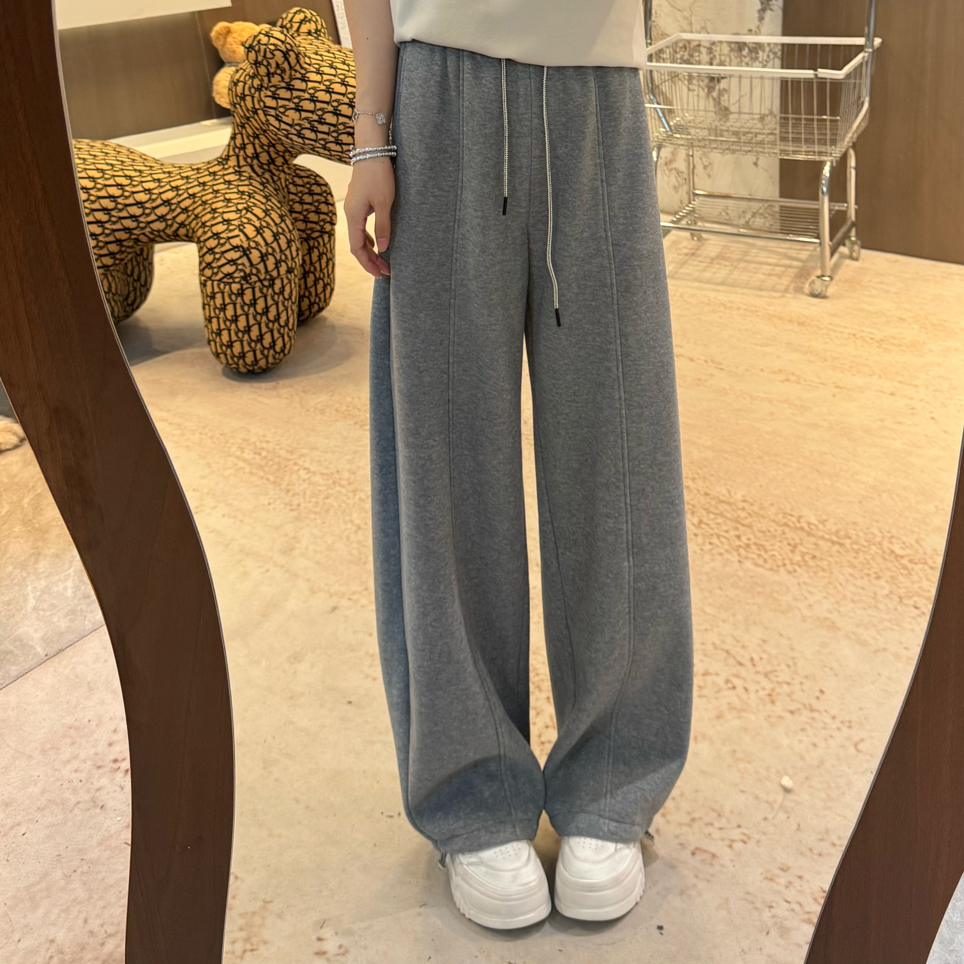 宿慕SUMU女款两穿加绒弯刀卫裤冬季新款韩版厚款时尚百搭休闲裤