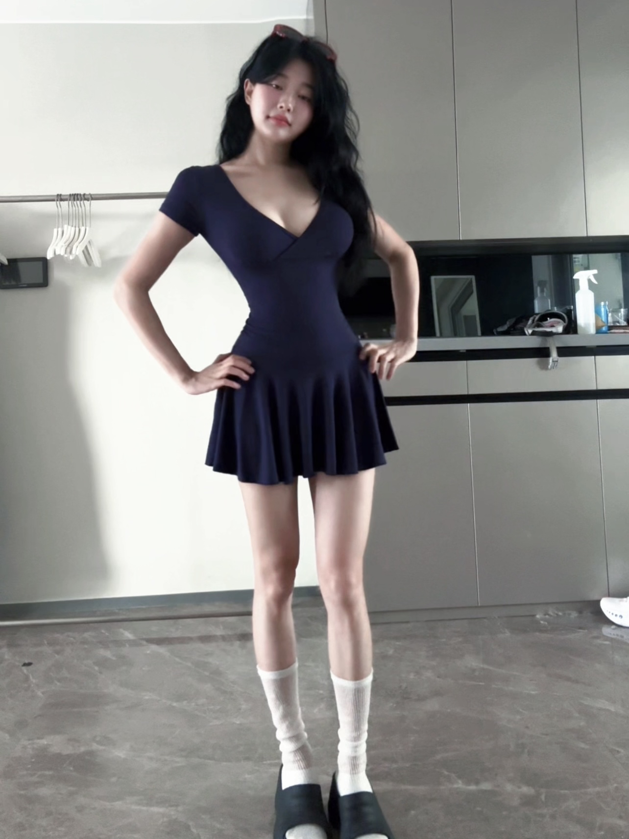 纯色纯欲辣妹胸褶皱蓬蓬防走光a字收腰显瘦连衣裙+分体同色安全裤