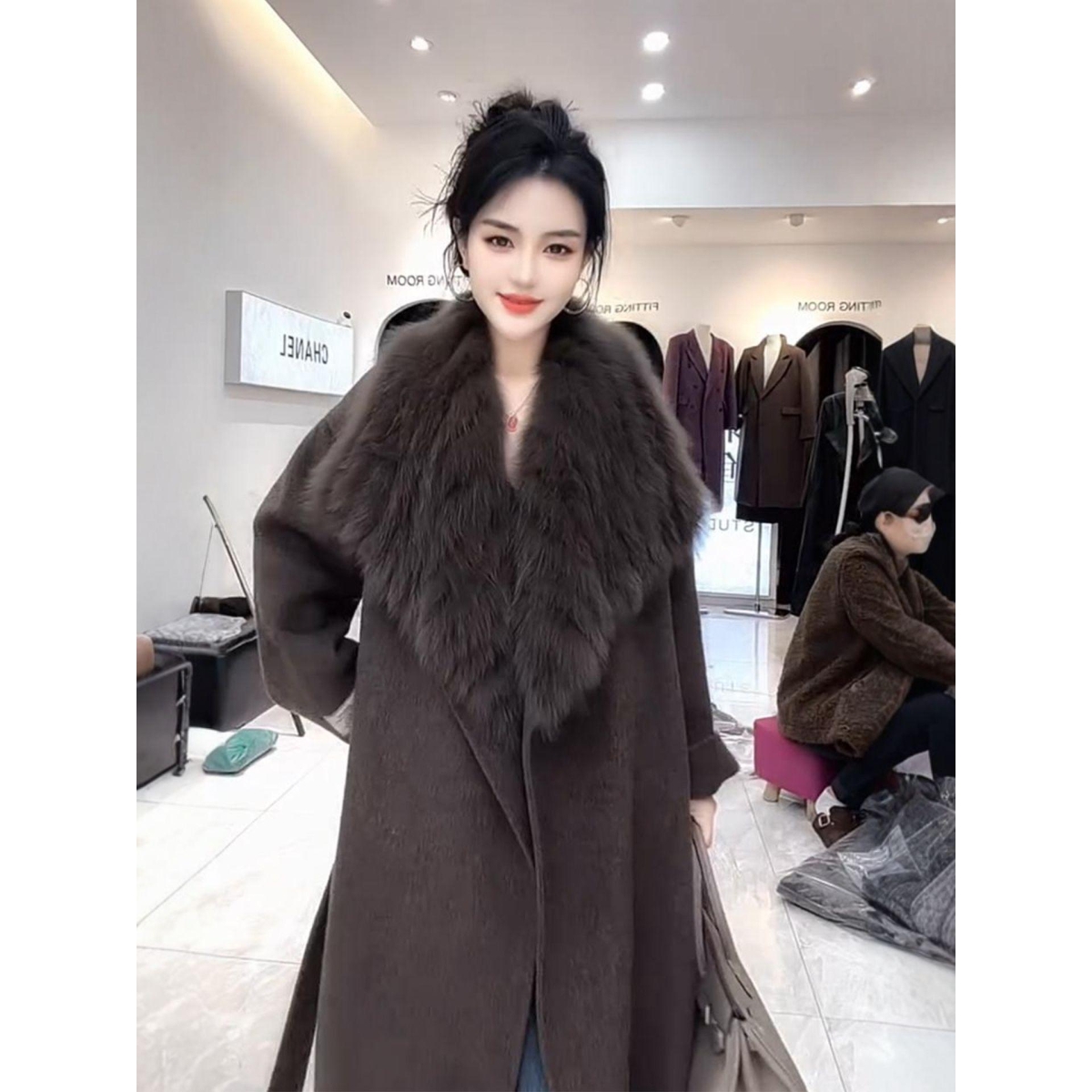 过膝长款大毛领毛呢外套女冬季大码胖mm宽松时髦高级保暖呢子大衣