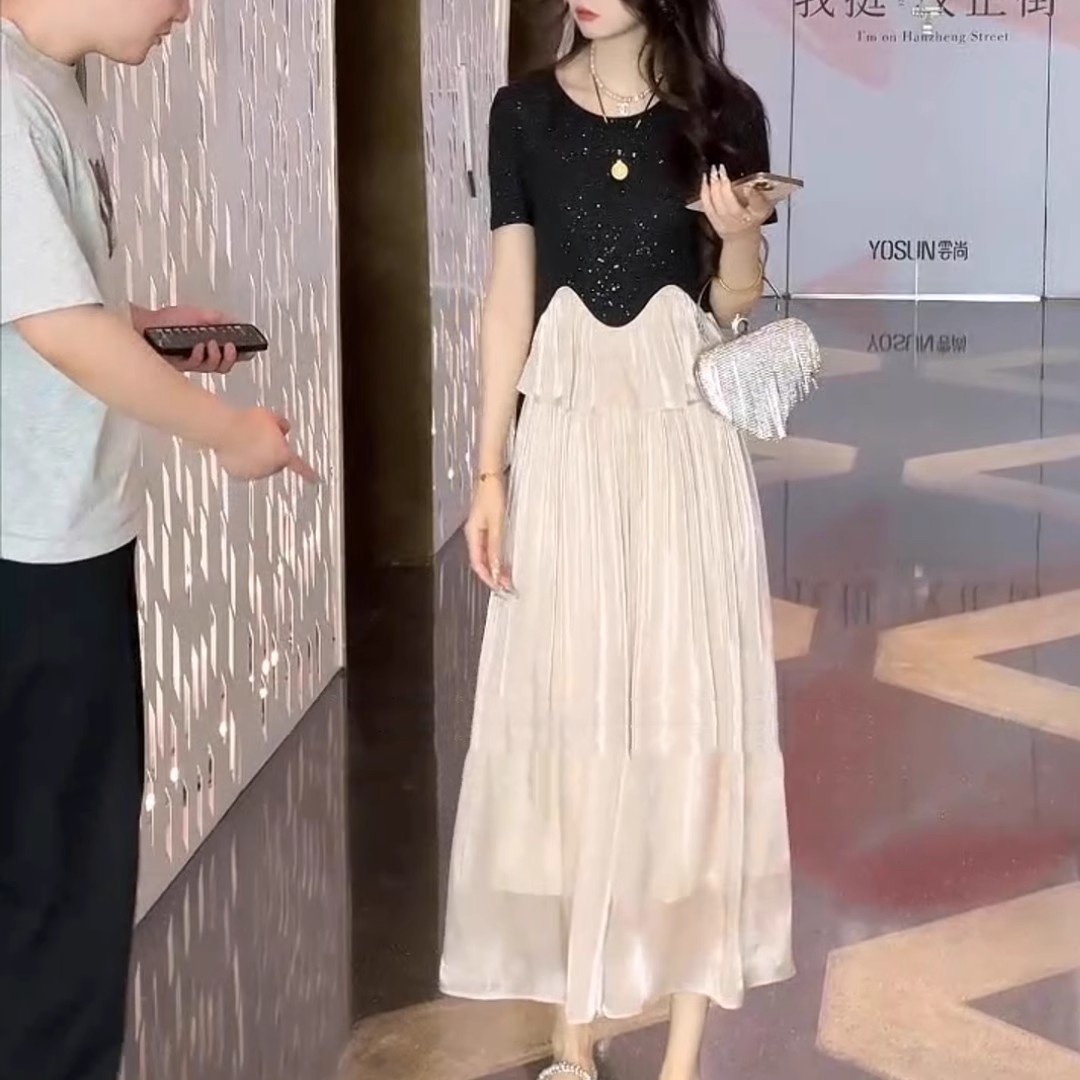 时尚穿搭一整套法式香风休闲小衫夏季短袖上衣T恤女高腰阔腿裙裤