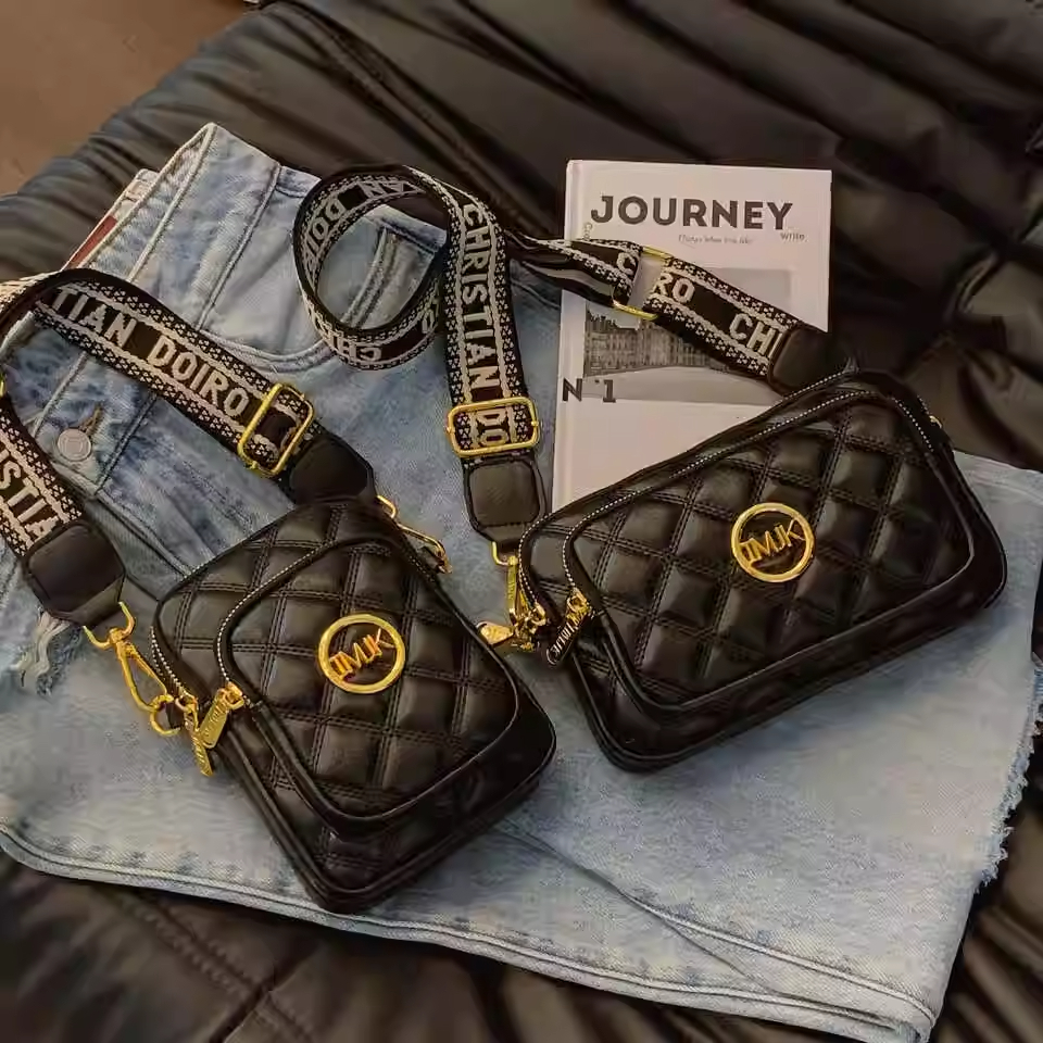 香港正品精选轻奢2026新款时尚百搭手机包单肩斜挎包小众设计菱格