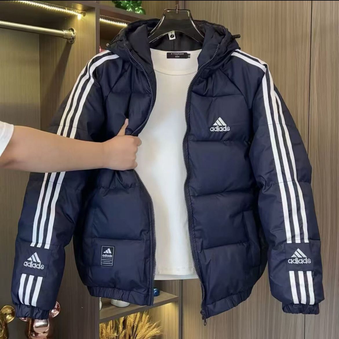 男士冬季新款棉衣时尚 百搭刺绣保暖休身免洗加厚连帽连帽外套