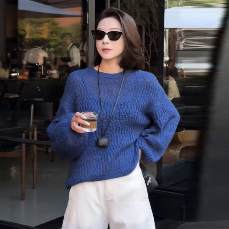 复古蓝色镂空慵懒风长袖针织衫女2025早秋新款宽松设计感防晒上衣