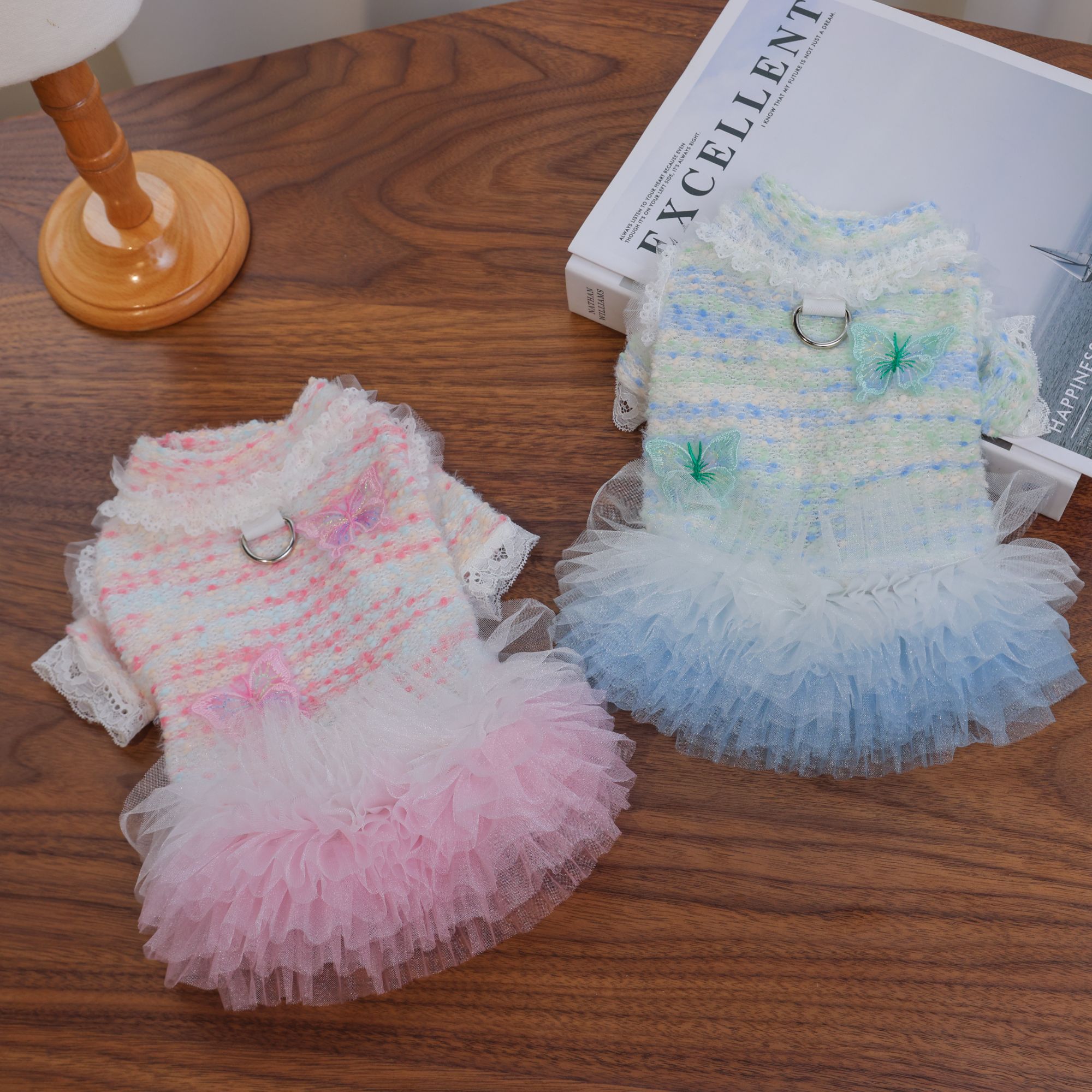 秋冬季新款蝴蝶公主裙可爱宠物衣服狗狗衣服猫咪毛绒衣服纯棉比熊