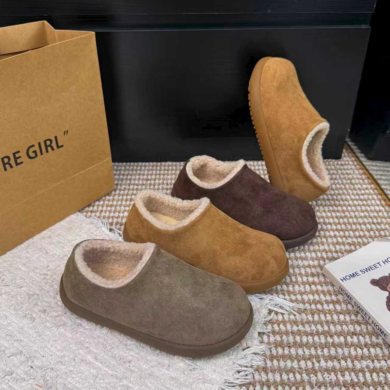 韩版包头鞋女2025秋冬新款磨砂皮百搭一脚蹬时尚圆头阔腿裤必备鞋