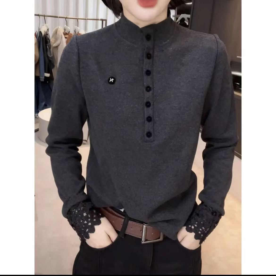 2025秋冬新款加厚双面绒半高领打底衫女蕾丝拼接袖口时尚百搭上衣