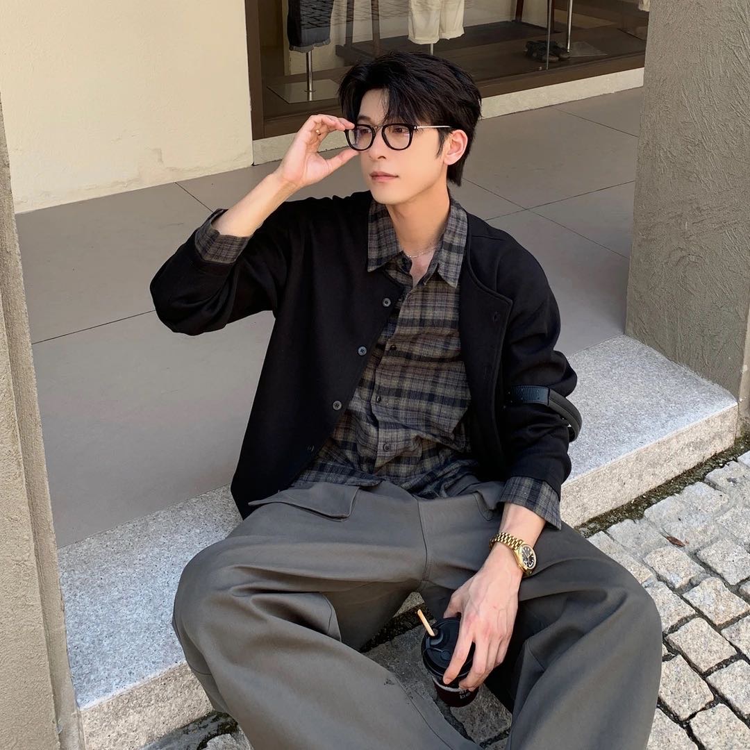 【糖渍栗子】春秋假两件拼接人夫感衬衫领针织衫外套时尚百搭卫衣