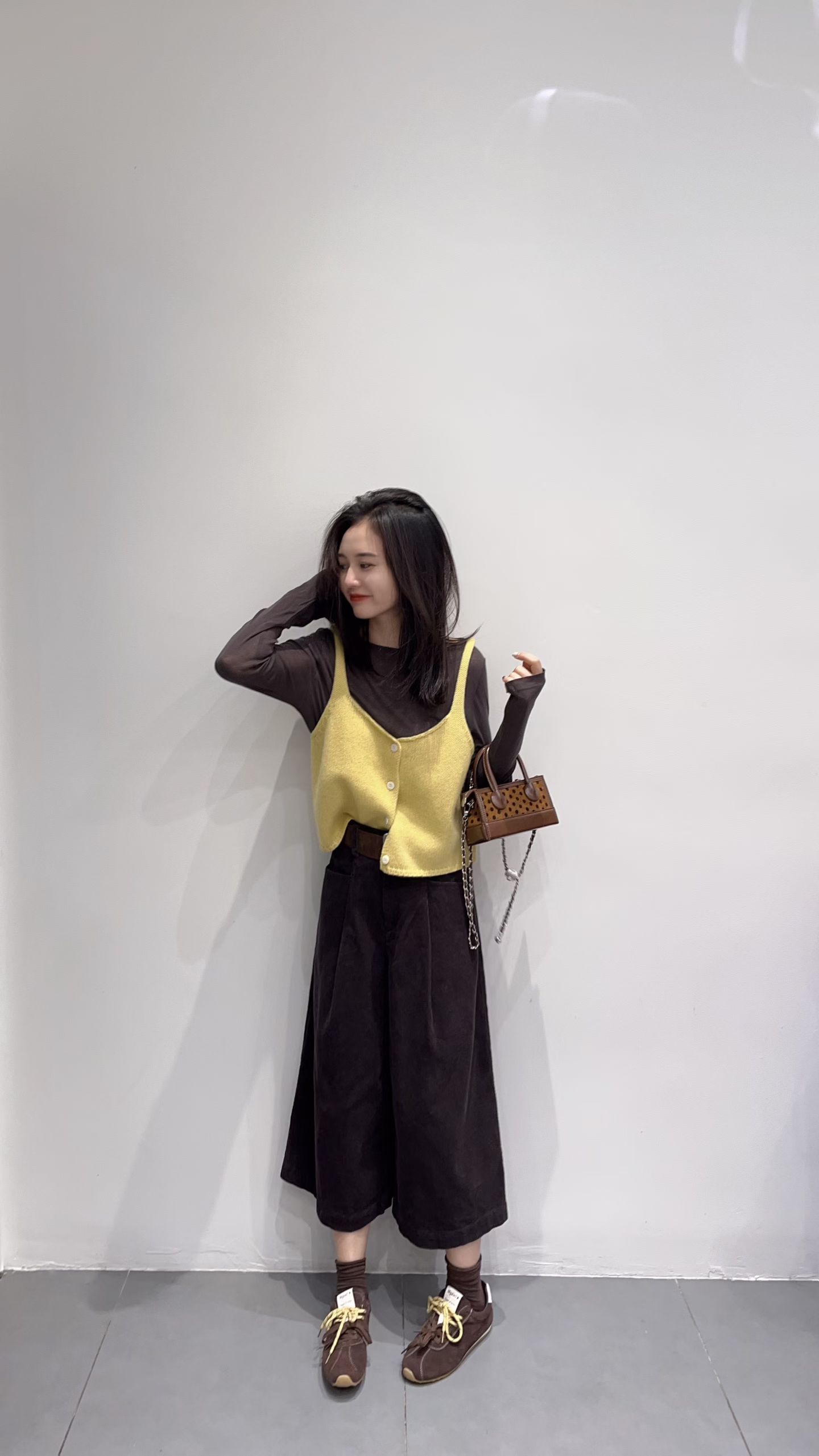 2025秋季新款韩系chic毛衣吊带女针织马甲叠穿打底衫休闲裤三件套