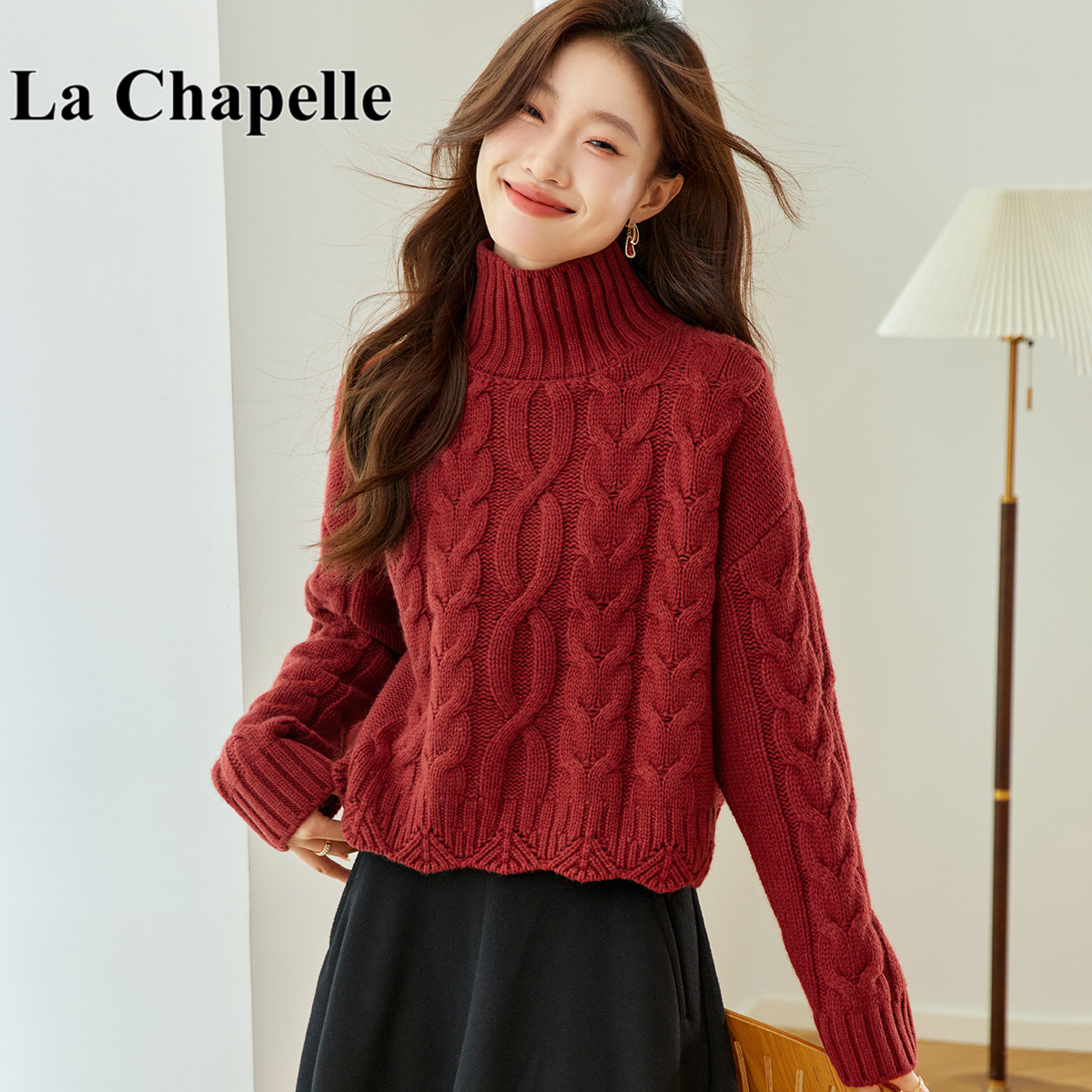 拉夏贝尔麻花高领针织衫女秋冬外穿新款慵懒风宽松短款毛衣打底衫