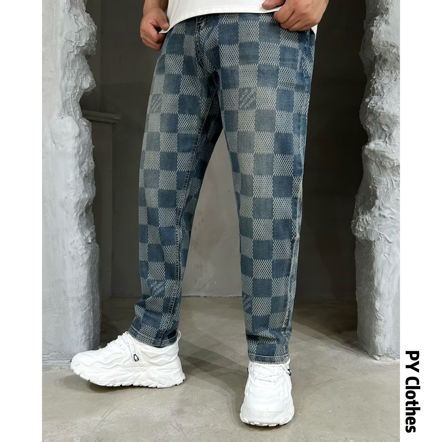 胖语大码男装 2025年秋季重工水洗提花方格潮牌直筒牛仔裤8018#F