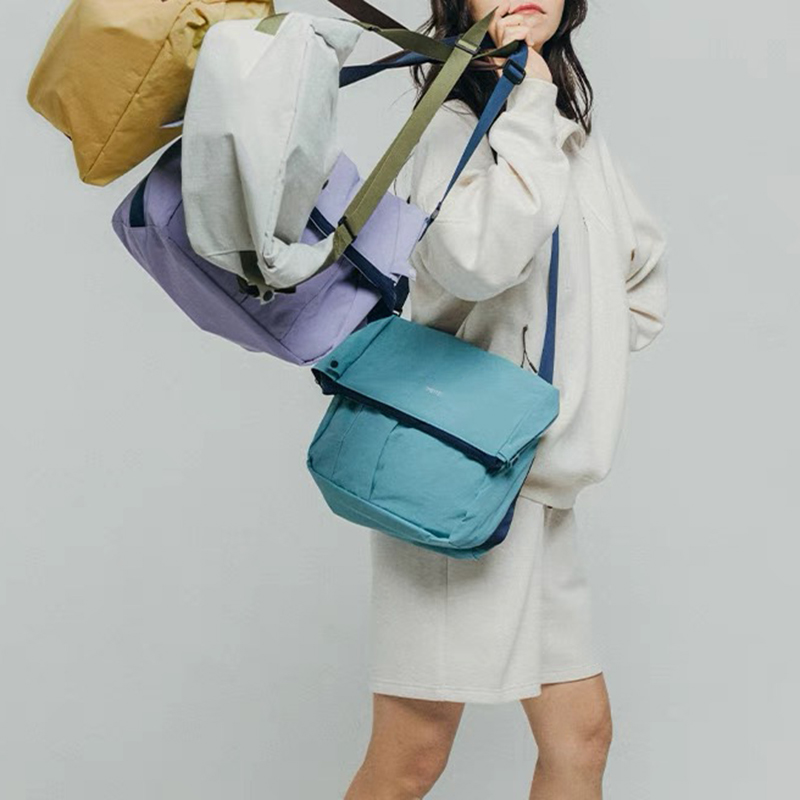 （大容量便携斜挎包）008户外山系情侣款可折叠休闲百搭单肩包Z